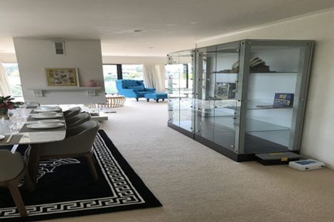 Photo of property in 17 Aberdeen Road, Castor Bay, Auckland, 0620