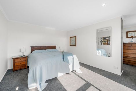 Photo of property in 10 Hyland Street, Wanaka, 9305