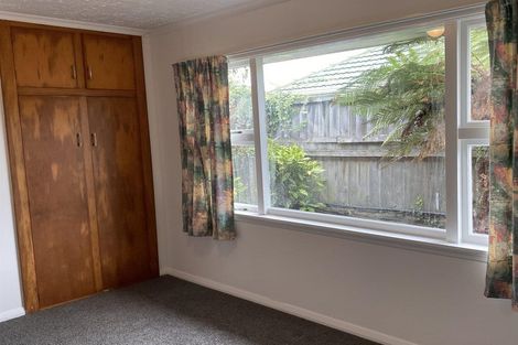 Photo of property in 19 Eglinton Street, Avondale, Christchurch, 8061