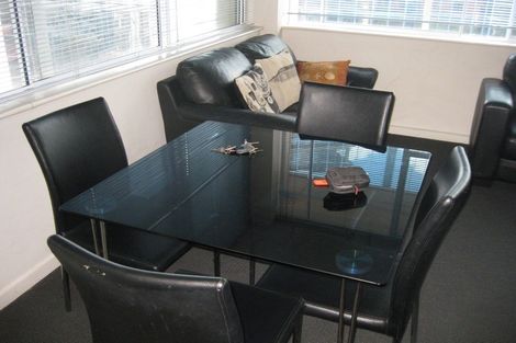 Photo of property in Terrace Tower Apartments, 4a/126 The Terrace, Wellington Central, Wellington, 6011