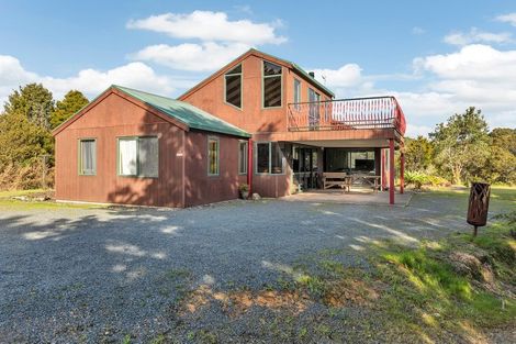Photo of property in 1106 Russell Road, Whakapara, Hikurangi, 0184