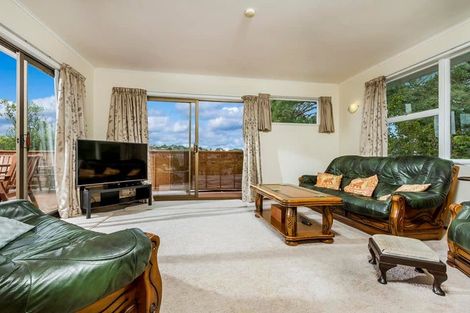 Photo of property in 13 Mawson Avenue, Torbay, Auckland, 0630