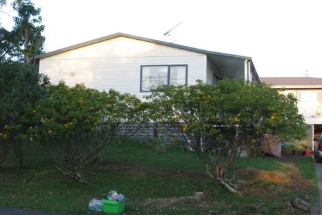 Photo of property in 8 O'halloran Road, Howick, Auckland, 2014