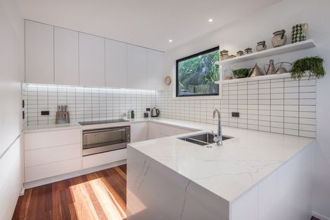 Photo of property in 12b Beaconsfield Street, Devonport, Auckland, 0624