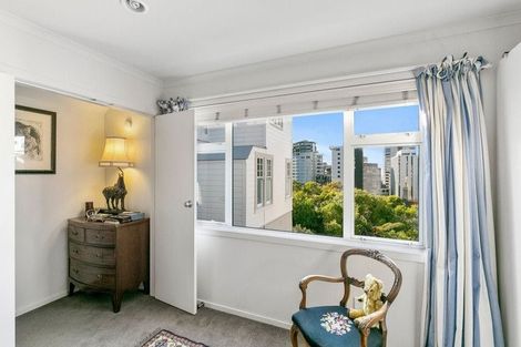 Photo of property in 55c Bolton Street, Kelburn, Wellington, 6012