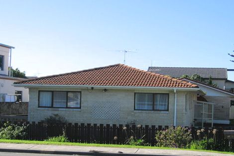 Photo of property in 401a Hibiscus Coast Highway, Orewa, 0931