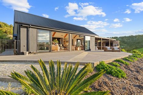 Photo of property in 7 Taemai Place, Okura Bush, Albany, 0794