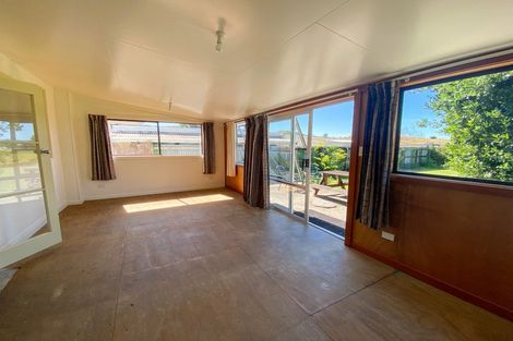 Photo of property in 43 Abel Tasman Drive, Takaka, 7110