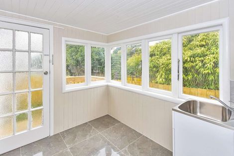 Photo of property in 79c Russell Road, Manurewa, Auckland, 2102