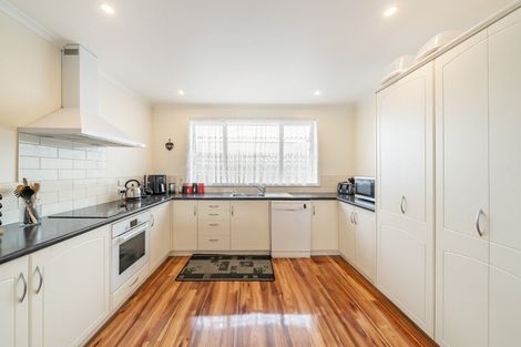 Photo of property in 3 Hall Grove, Ebdentown, Upper Hutt, 5018