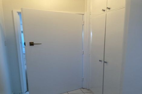 Photo of property in 25 Salamanca Road, Kelburn, Wellington, 6012