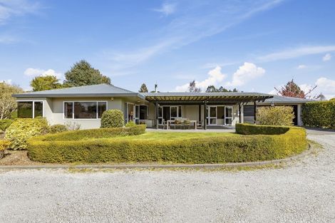 Photo of property in 93 Acacia Heights Drive, Acacia Bay, Taupo, 3385