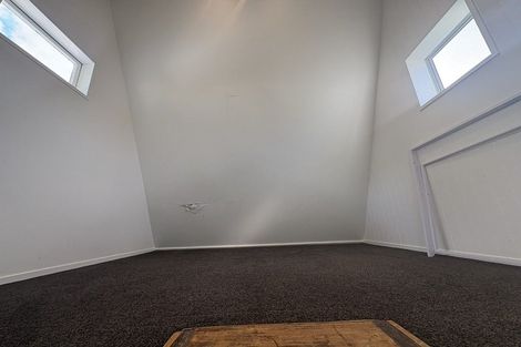 Photo of property in 2/73a Nevay Road, Miramar, Wellington, 6022