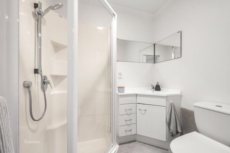 Photo of property in 3 Roseveare Grove, Te Marua, Upper Hutt, 5018