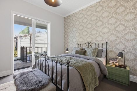 Photo of property in 25 Standish Street, Westown, New Plymouth, 4310
