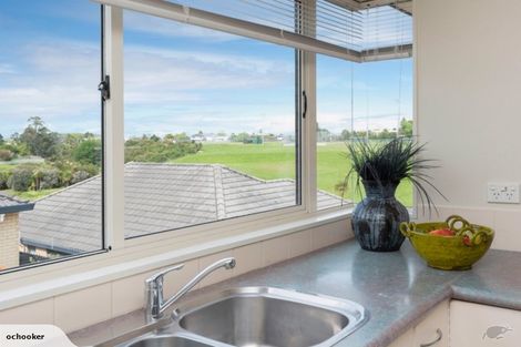 Photo of property in 49 De Quincey Terrace, Highland Park, Auckland, 2010