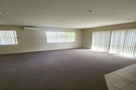 Photo of property in 12 Tivoli Court, Flat Bush, Auckland, 2019