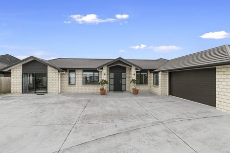 Photo of property in 10 Helenslee Court, Flagstaff, Hamilton, 3210
