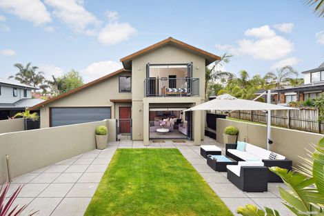 Photo of property in 48a Picasso Drive, West Harbour, Auckland, 0618