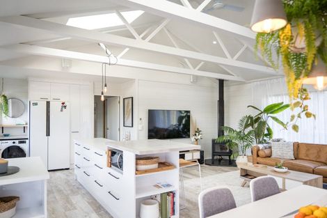 Photo of property in 15 Tutchen Avenue, Raglan, 3225