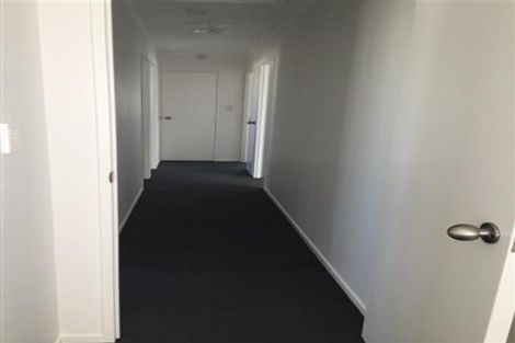 Photo of property in 2/119 Flat Bush Road, Clover Park, Auckland, 2023