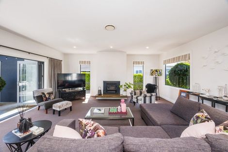 Photo of property in 92 Marne Street, Hokowhitu, Palmerston North, 4410