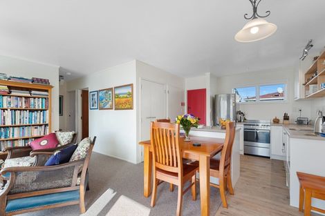 Photo of property in 16b Beauchamp Street, Tawa, Wellington, 5028