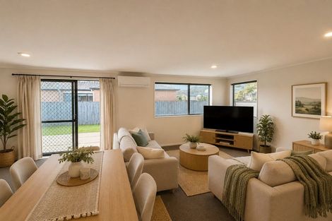 Photo of property in 38 Woodbank Drive, Glen Eden, Auckland, 0602