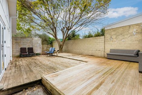 Photo of property in 1 Gordon Road, Plimmerton, Porirua, 5026