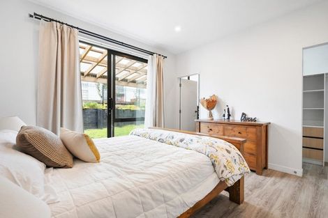 Photo of property in 13 Jack Hawken Lane, Silverdale, 0932