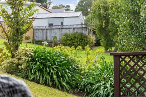 Photo of property in 4 Bain Place, Bucklands Beach, Auckland, 2014