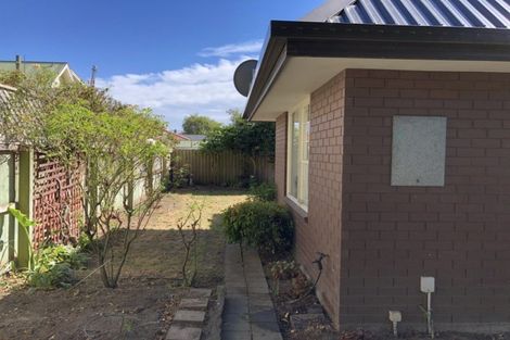 Photo of property in 70a Straven Road, Fendalton, Christchurch, 8014