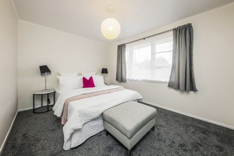 Photo of property in 2/22 Mcdougall Street, Manurewa East, Auckland, 2102