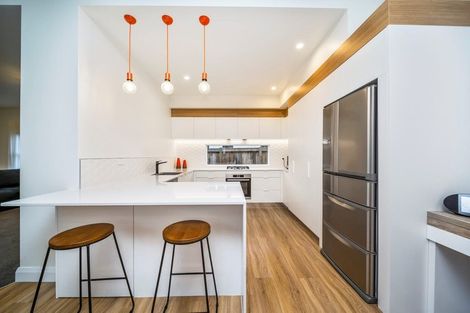 Photo of property in 6 Cracroft Street, Welbourn, New Plymouth, 4310