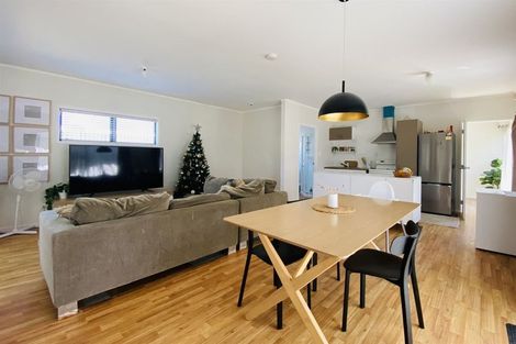 Photo of property in 3a Domain Road, Weymouth, Auckland, 2103