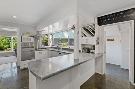 Photo of property in 2 Macarthur Street, Levin, 5510