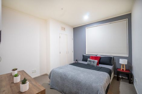 Photo of property in Maddison Apartments, 1/6f Queen Street, Palmerston North, 4410