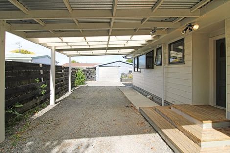 Photo of property in 28 King Street, Carterton, 5713