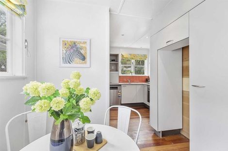 Photo of property in 11 Warwick Street, Wilton, Wellington, 6012