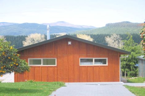 Photo of property in 15 Rewa Street, Mangakino, 3421