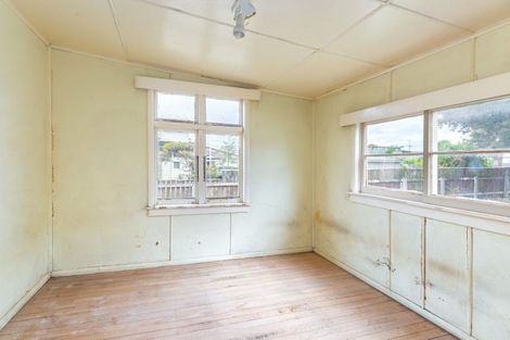 Photo of property in 57 Venice Street, Martinborough, 5711