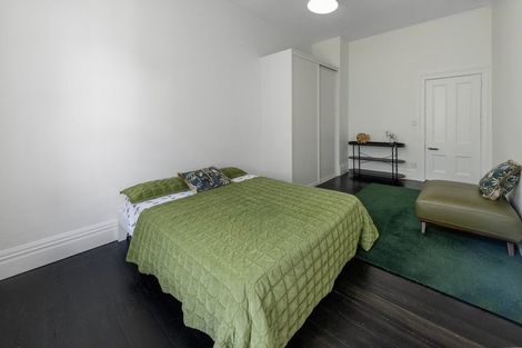 Photo of property in 15 Park Street, Thorndon, Wellington, 6011