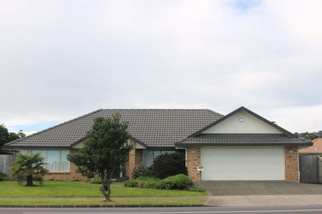 Photo of property in 146 Kilkenny Drive, East Tamaki Heights, Auckland, 2016