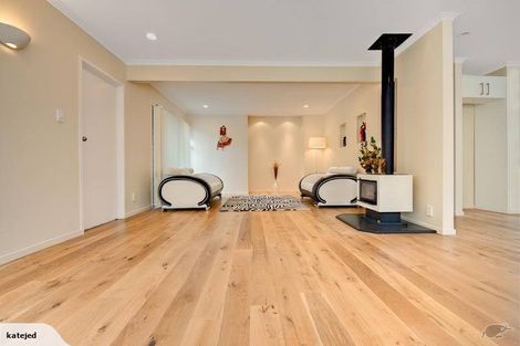 Photo of property in 75 Mountbatten Avenue, Hillcrest, Auckland, 0627