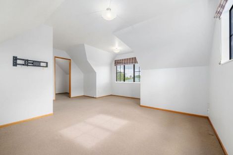 Photo of property in 63 Houchens Road, Glenview, Hamilton, 3206