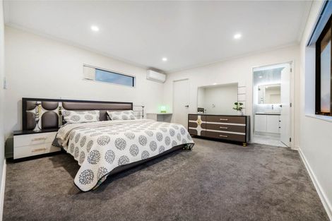 Photo of property in 5 Riwai Street, Flat Bush, Auckland, 2019