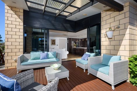 Photo of property in 49 Teal Place, Pyes Pa, Tauranga, 3112