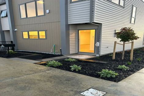 Photo of property in 15 Green Bamboo Road, Hobsonville, Auckland, 0616