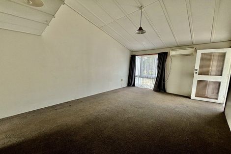 Photo of property in 2/12 Mcfaddens Road, St Albans, Christchurch, 8052