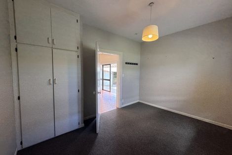 Photo of property in 30 Hamilton Avenue, Ilam, Christchurch, 8041